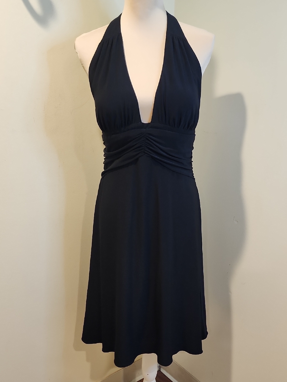 White House Black Market Halter Backless Black Little Dress Sz 10